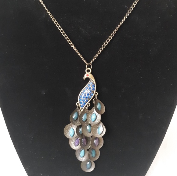 Vintage Rhinestone Peacock Pendant Necklace - Picture 3 of 6